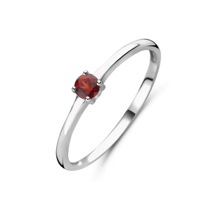 Zilveren ring met edelsteen