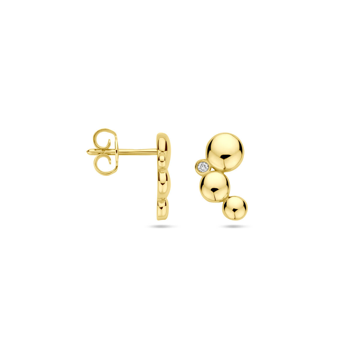 Oorknoppen van 14K geelgoud met drie bolletjes en een diamant van 0,02 ct (2x 0,01 ct), diameter 11,5 mm.