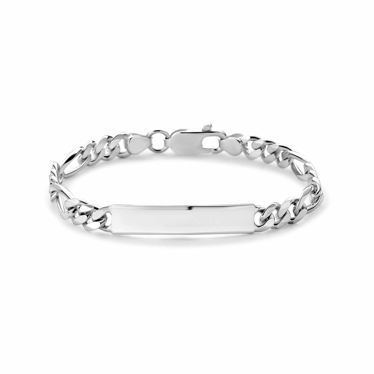 De Van der Kooij Collectie graveerarmband figaro plaat 7,0 mm zilver wit heeft een rechthoekige, blanco ID-plaat, stevige figaro schakel en handige karabijnsluiting. Ideaal als stijlvolle herenarmband.
