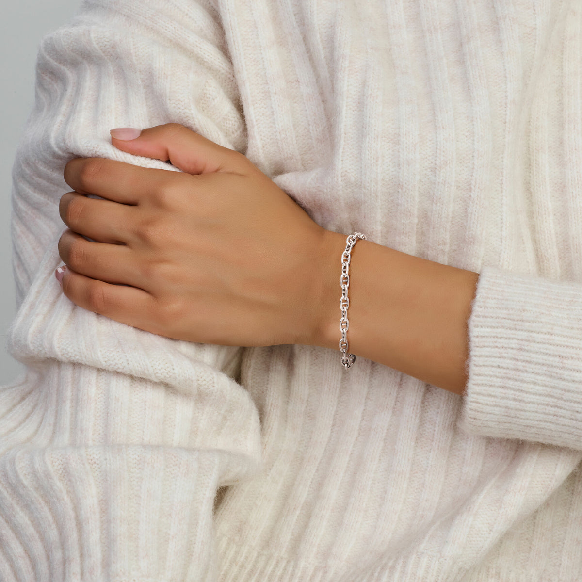 armband marine 5,8 mm 19 cm met groot springslot zilver gerhodineerd