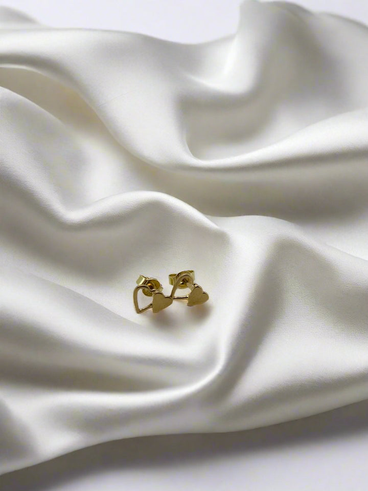 vintage gouden oorbellen hartjes 18K 1gr