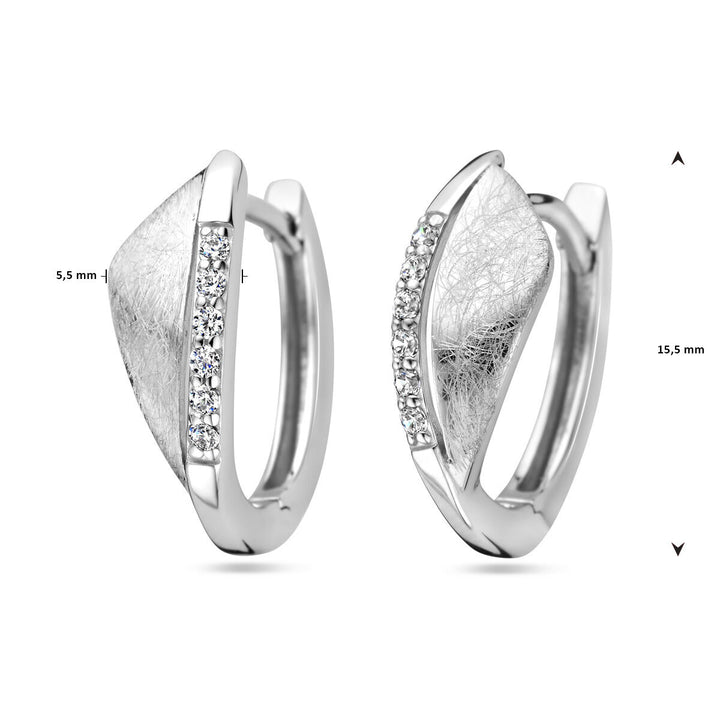 klapoorringen zirkonia gescratcht zilver gerhodineerd