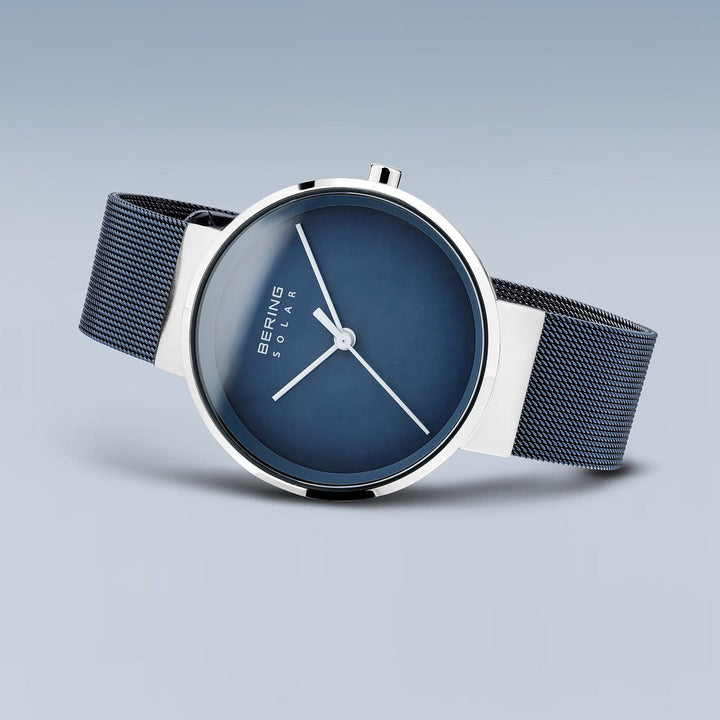 Bering Unisex-Uhr mit blauem Zifferblatt – 14339-307