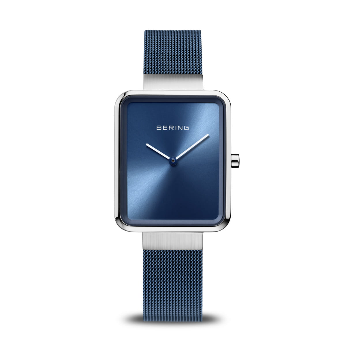Dames horloge met vierkante kast, blauwe wijzerplaat en metalen mesh-band.