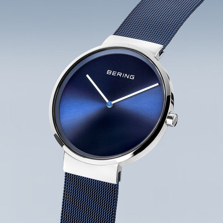 Bering Unisex-Uhr mit blauem Zifferblatt – 14539-307