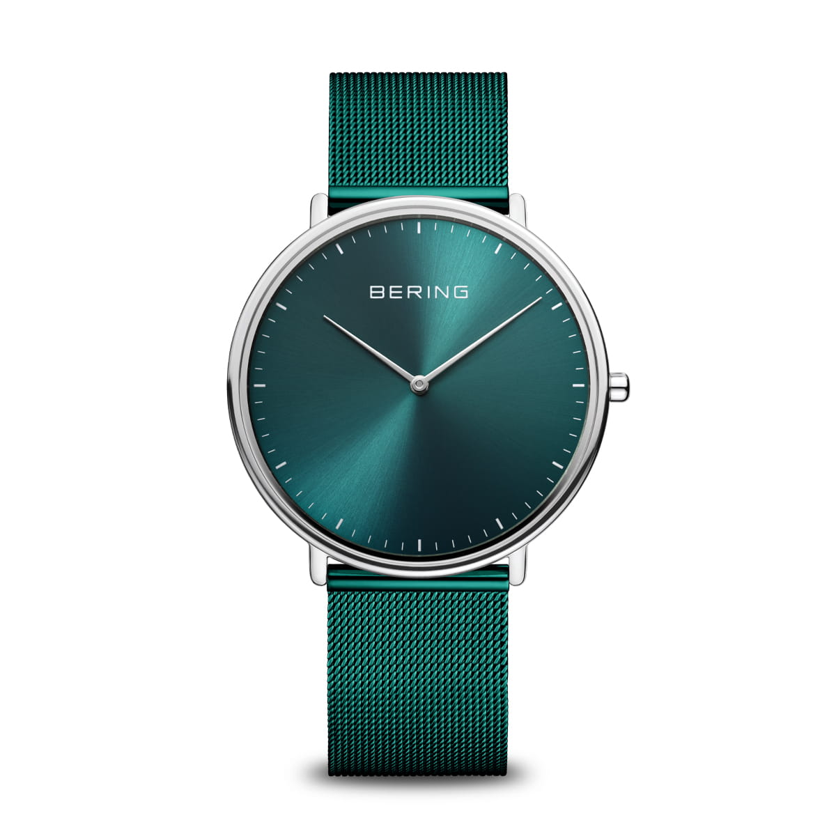 Groen horloge met een glanzende wijzerplaat en een metalen mesh-band in dezelfde kleur.