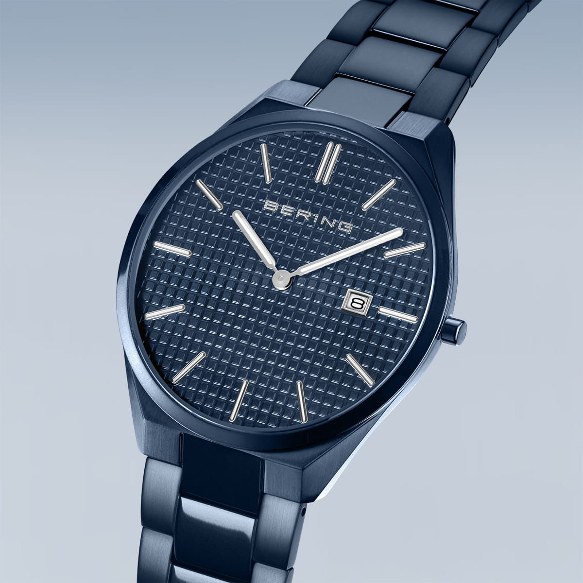 Bering heren horloge blauwe wijzerplaat - 17240-797