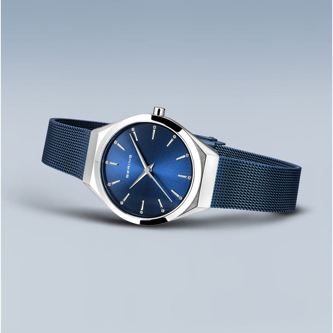 Bering Unisex-Uhr mit blauem Zifferblatt – 17031-307