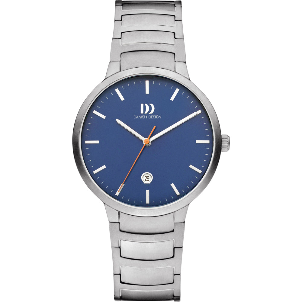 Zilveren horloge met een blauwe wijzerplaat en oranje secondewijzer, voorzien van een metalen schakelband.
