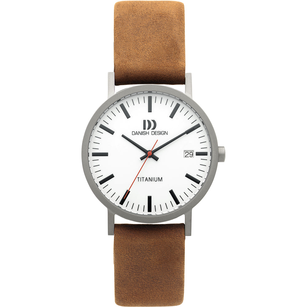 Titanium horloge met witte wijzerplaat, zwarte indexen en een bruine leren band.