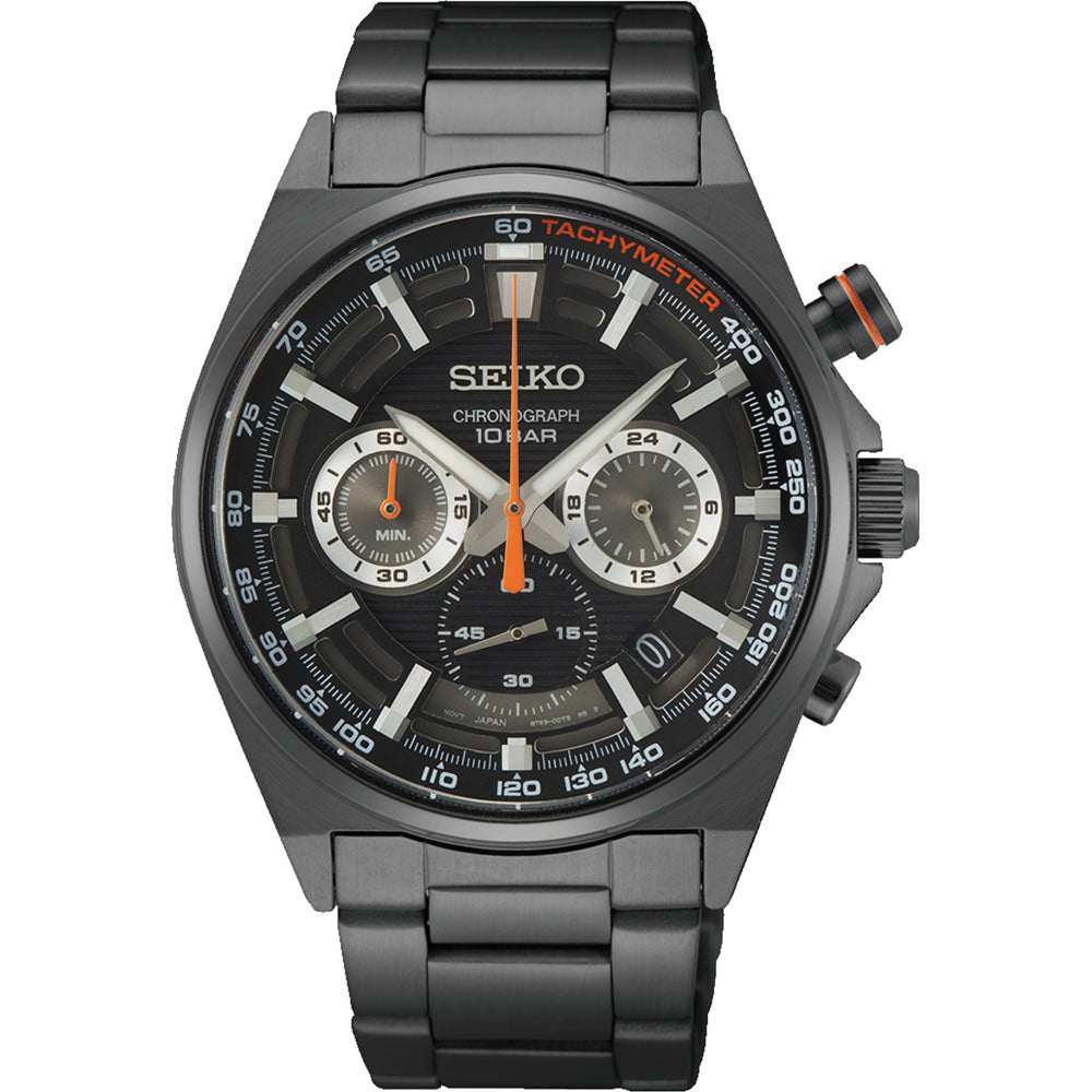 De Seiko herenhorloge SSB399P1 heeft een zwarte metalen band en kast, chronograaffunctie, witte sub-wijzerplaten, oranje accenten en zilveren uurmarkeringen. Het heeft een waterdichtheid van 10ATM voor al uw avonturen en bevat een tachymeterschaal bezel met zilveren en oranje wijzers.