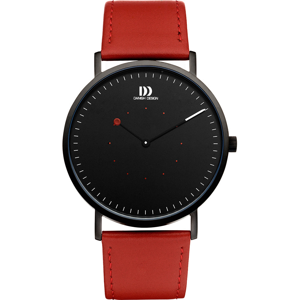 Zwart horloge met ronde wijzerplaat, rode leren band en opvallende rode stippen als uurmarkeringen.