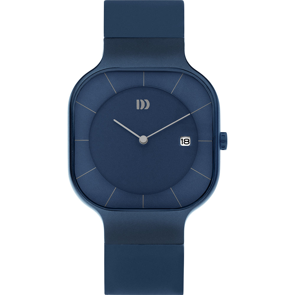 Blauw horloge met vierkante kast, matte afwerking en een datumweergave op de wijzerplaat.