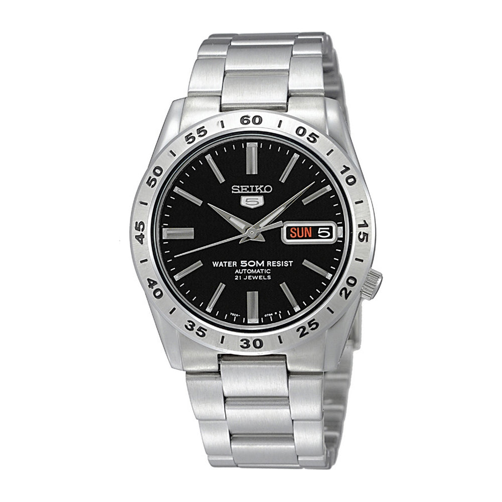 Zilveren heren horloge met zwarte wijzerplaat, datumaanduiding en roestvrijstalen band.