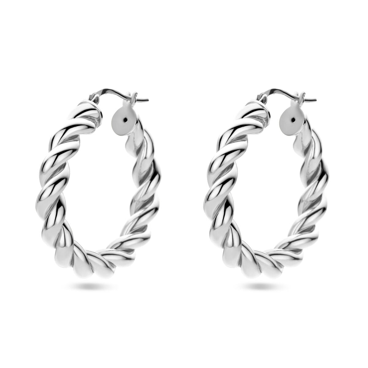 Gedraaide oorringen van gerhodineerd zilver met een glanzende afwerking.