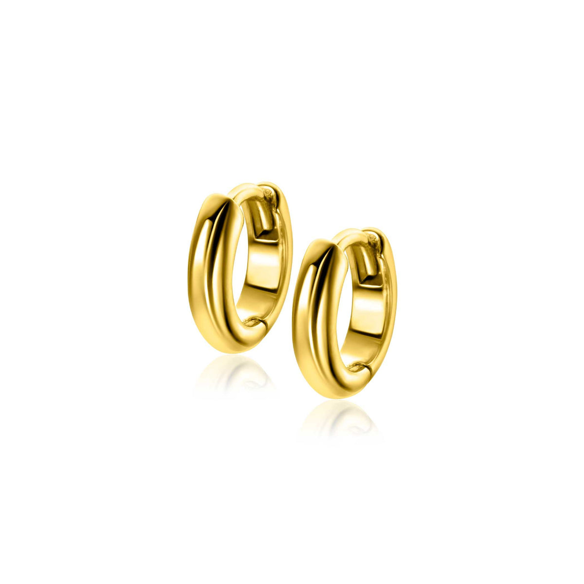 Gouden oorbellen met een dubbele ringvorm en glanzende afwerking.