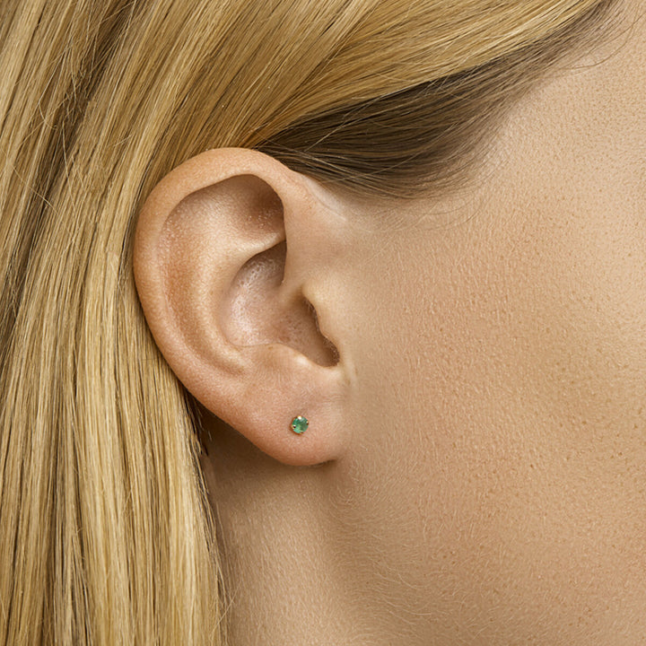 emerald stud earrings 14K yellow gold