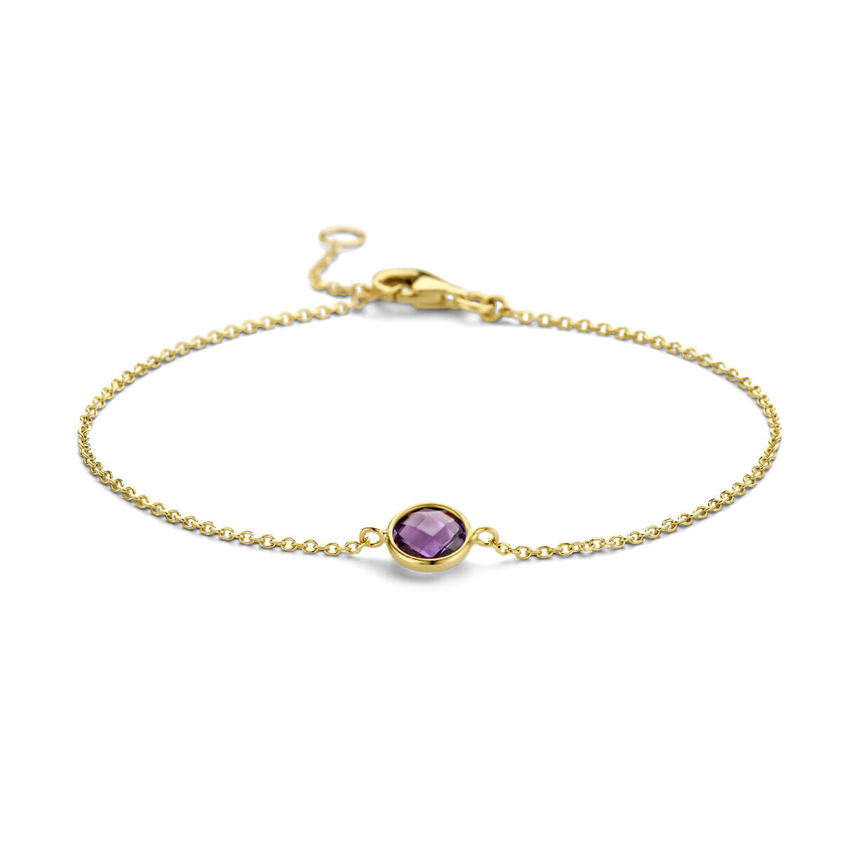 Armband van 14K geelgoud met een ronde amethist, verstelbaar van 16,5 tot 19 cm.