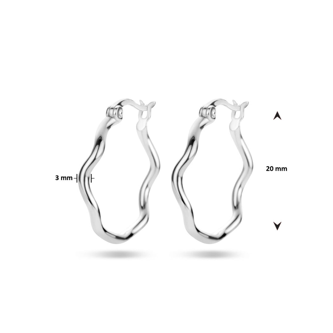Van der Kooij Collectie oorringen zilver gerhodineerd, 20 mm hoog en 3 mm breed, getoond op een witte achtergrond met maatstrepen. Perfecte elegante hoops voor dames die stijl en klasse waarderen.