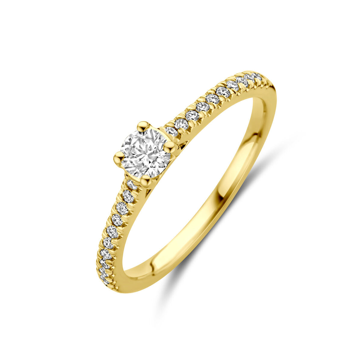 De Van der Kooij Collectie ring labgrown diamant 0.39ct H SI in 14K geelgoud heeft een ronde solitaire diamant en kleine diamanten langs de band, perfect voor dames sieraden op een witte achtergrond.