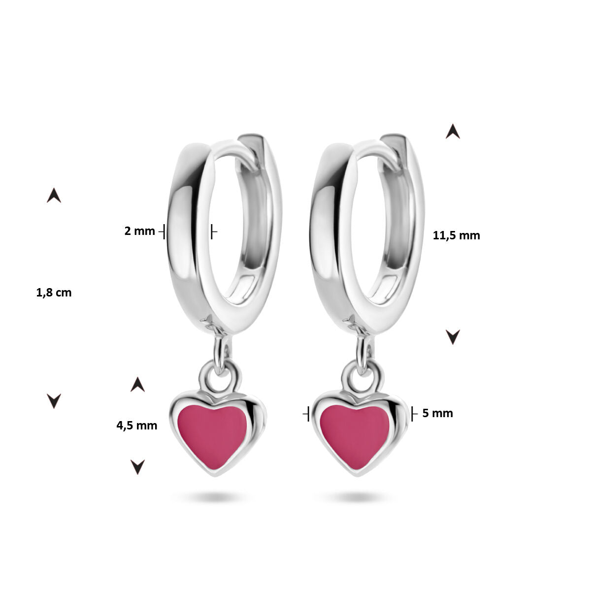 De klapoorringen hart zilver gerhodineerd van Van der Kooij Collectie zijn perfect voor kinderen: hoepels 1,8 cm lang, 2 mm breed; harten 4,5 x 5 mm; totale lengte 11,5 mm – ook ideaal als valentijnscadeau!.
