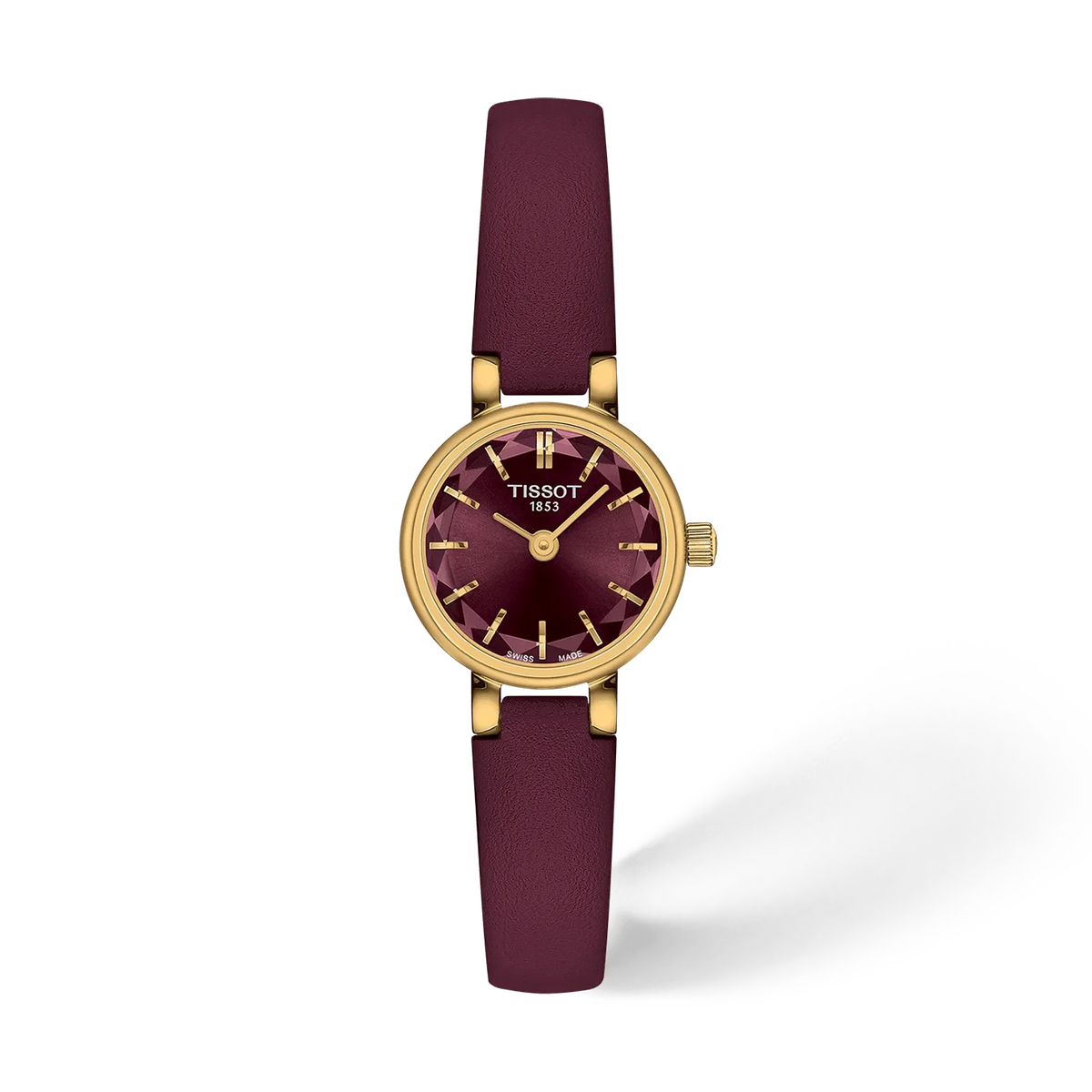 Gouden horloge met een bordeauxrode leren band en een ronde wijzerplaat.