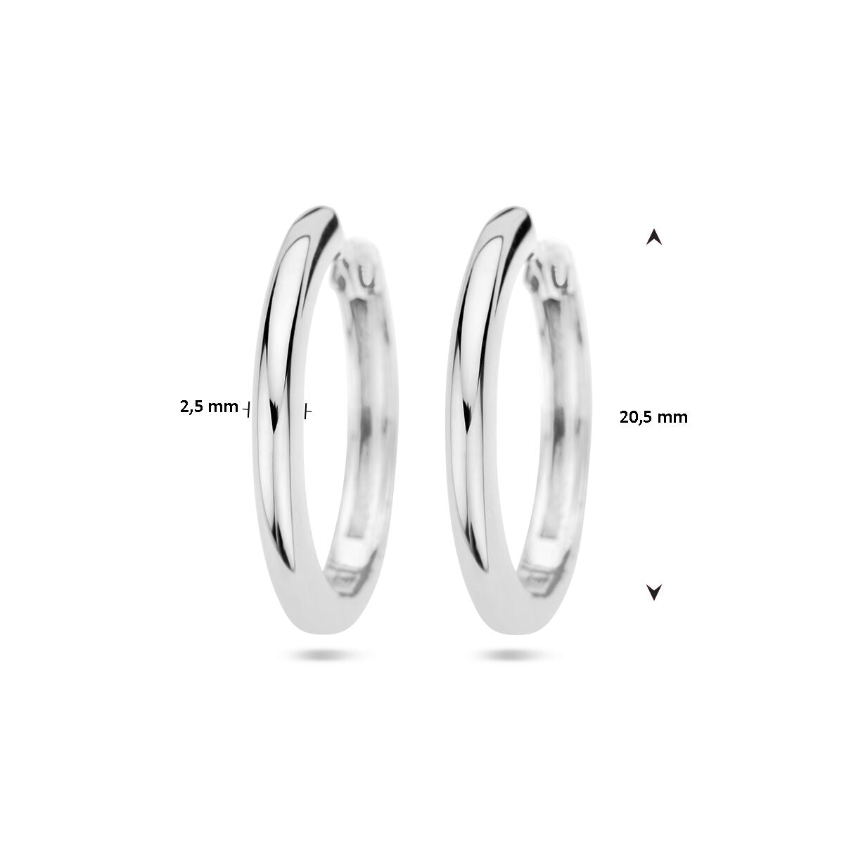 klapoorringen 2,5 mm half rond zilver gerhodineerd