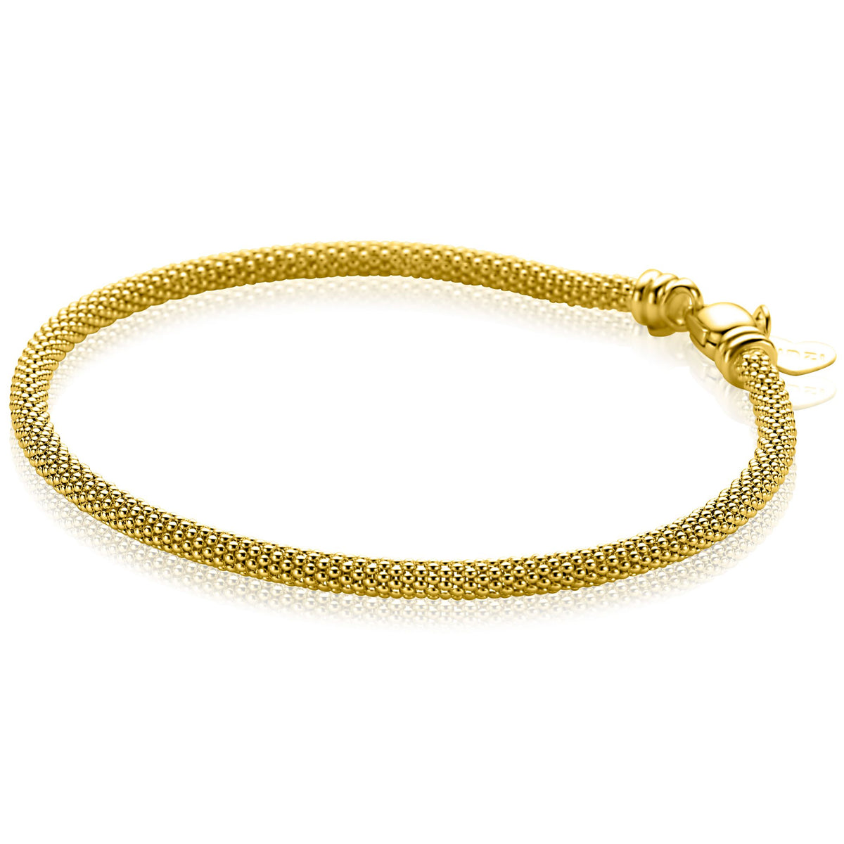 Gouden armband met een fijn gevlochten mesh-design en een sluiting.