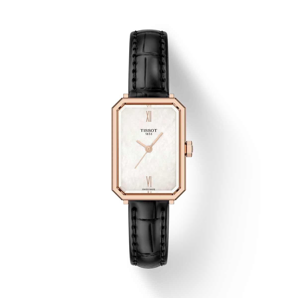 Roségouden horloge met een rechthoekige wijzerplaat, witte parelmoer en zwarte leren band.