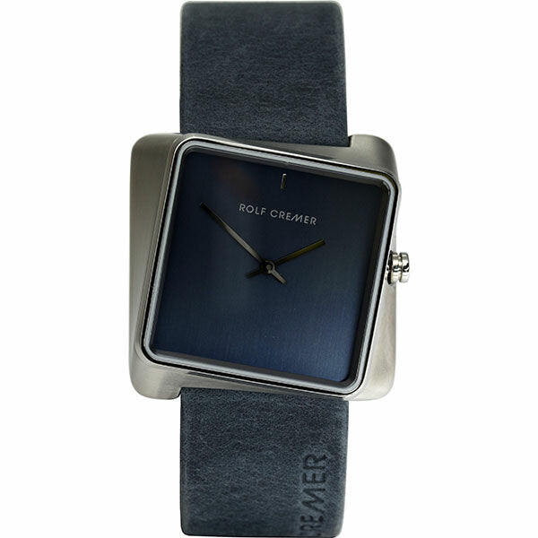Zilveren horloge met vierkante wijzerplaat, blauwe achtergrond en zwarte leren band.