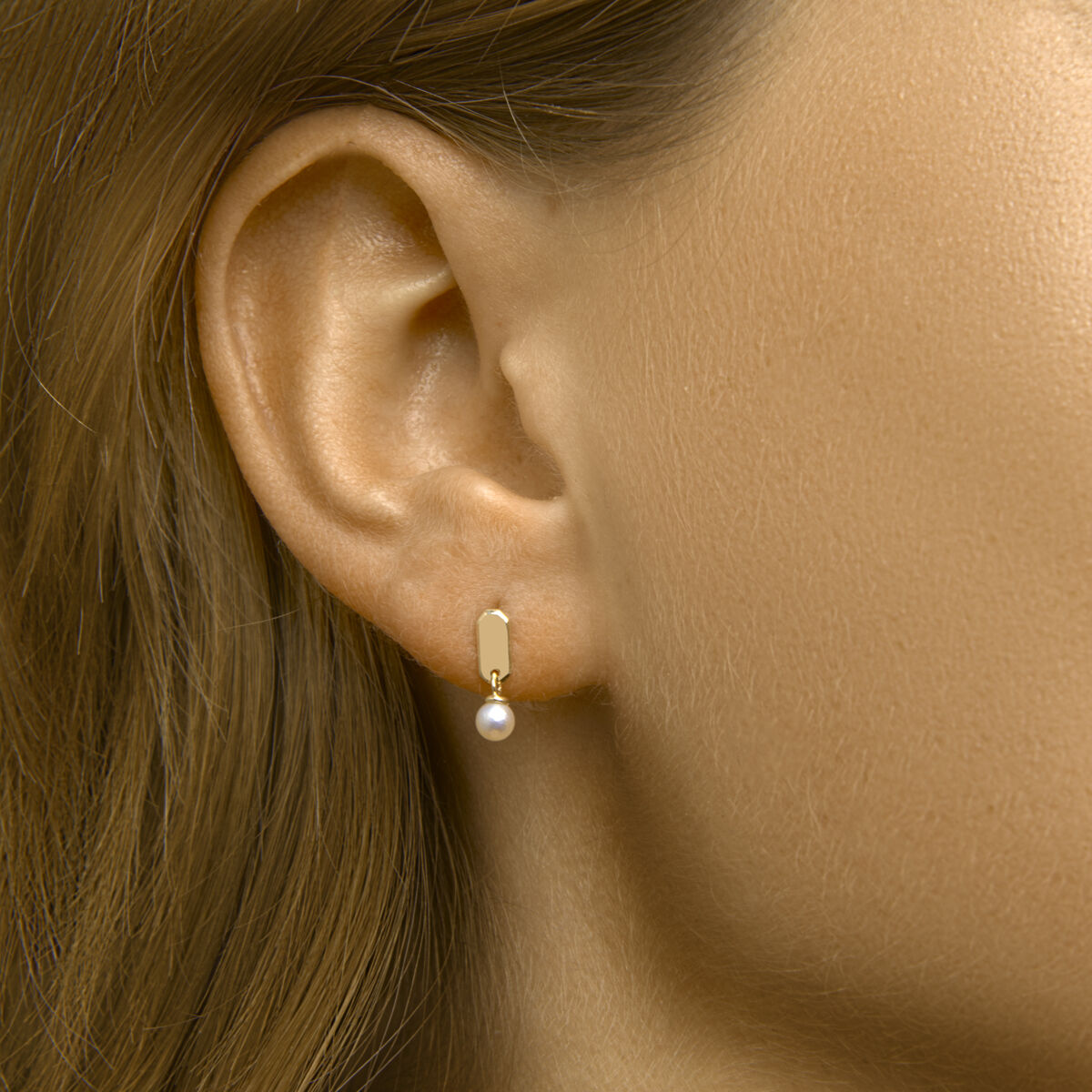 pearl earrings 14K yellow gold