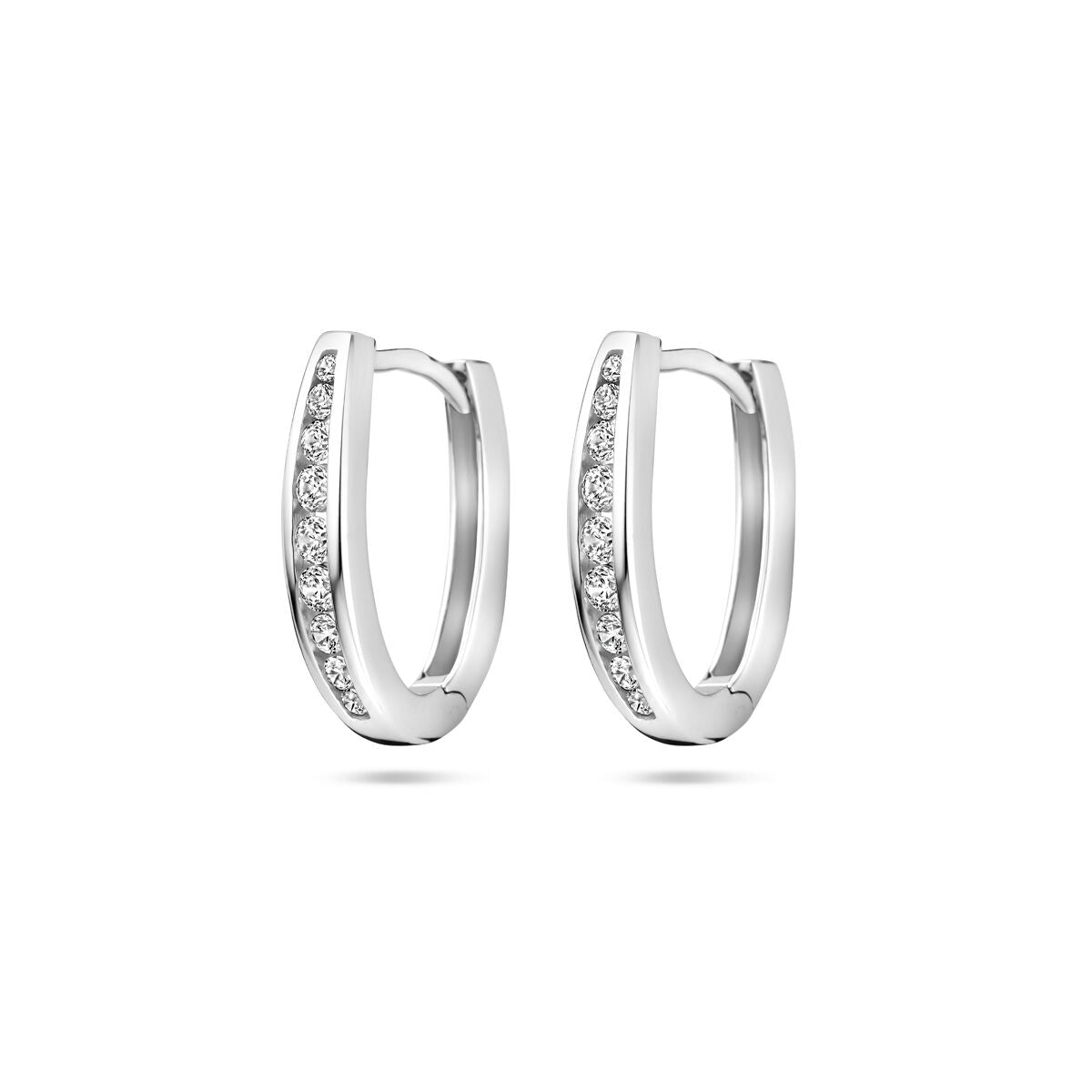 Zilveren klapoorringen van 16,5 mm met gerhodineerde afwerking en zirkonia steentjes.