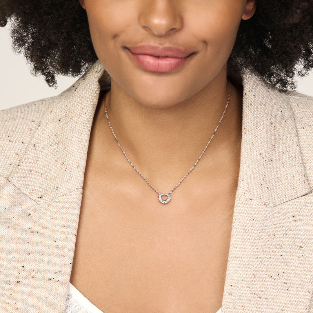 Gerhodineerd zilveren collier met hartje