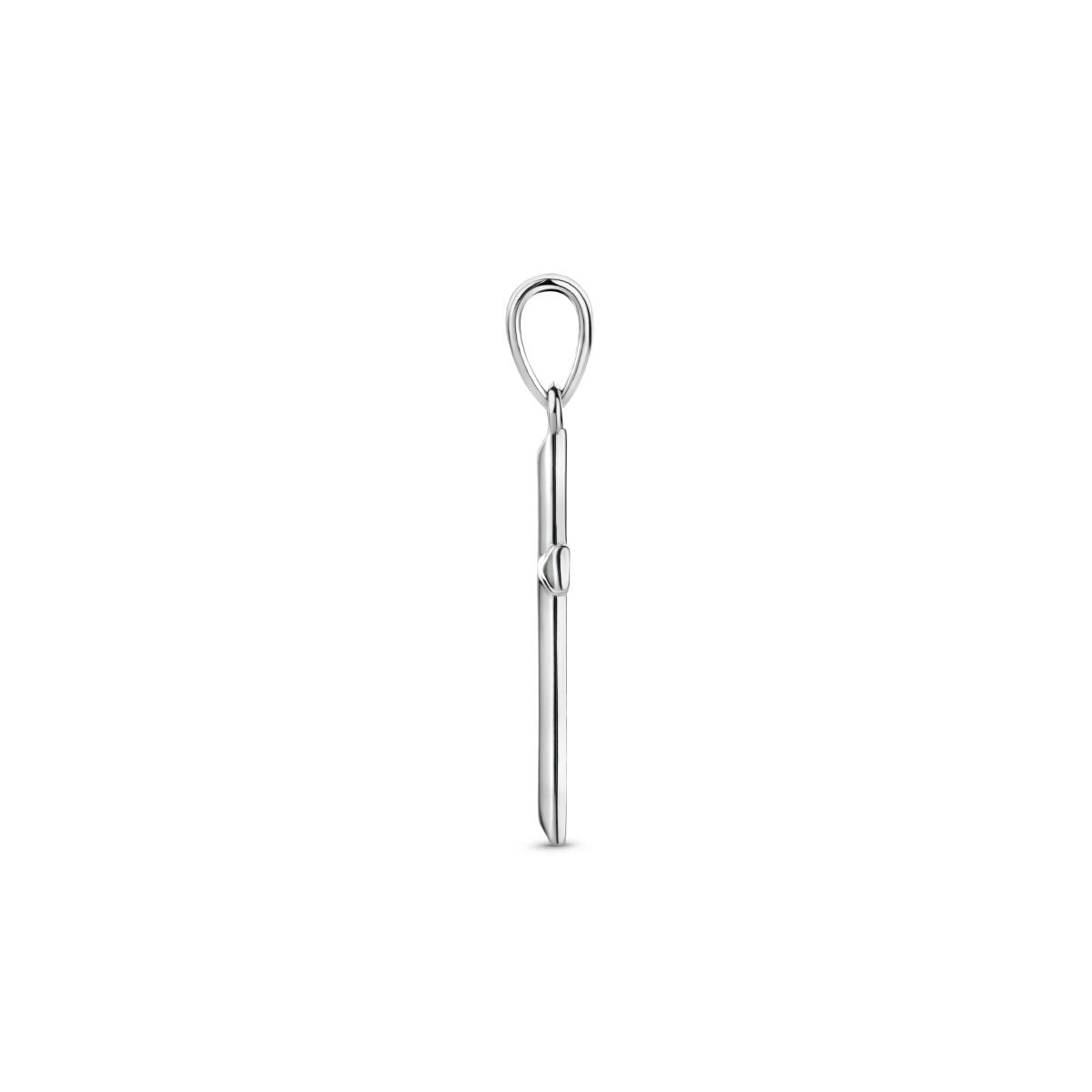 Een strakke, gerhodineerd 925 zilveren kruis hanger uit de Van der Kooij Collectie, rechtop tegen een witte achtergrond-een perfect uniseks sieraad.