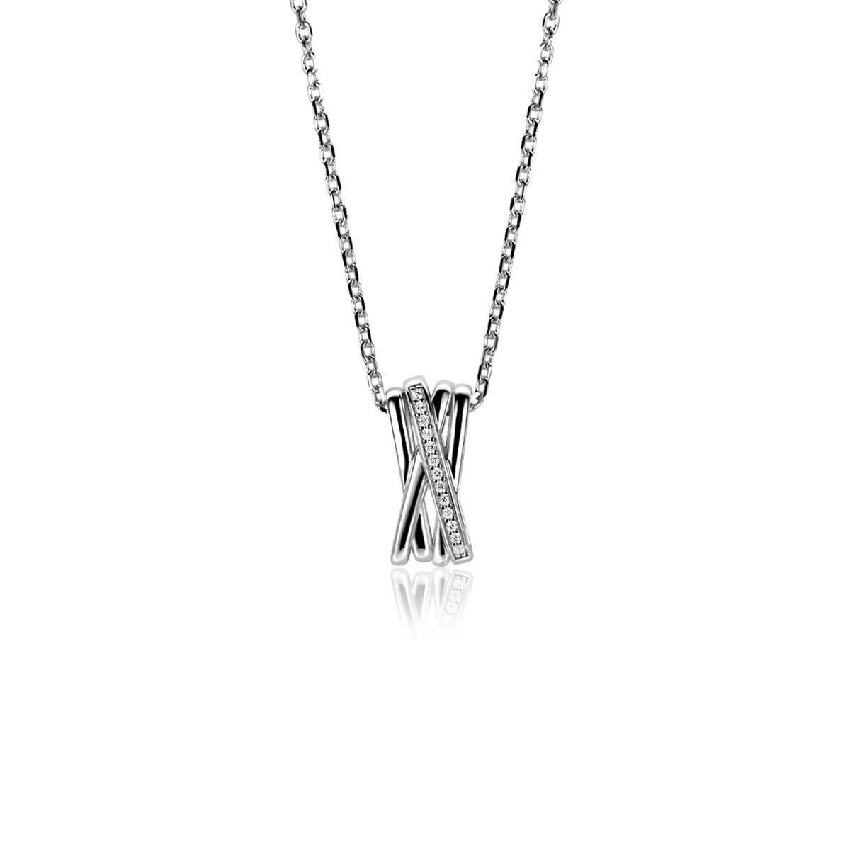 De Zinzi ketting ZIC1790 is een zilveren ketting van Zinzi, met een X-vormige cross-over hanger met witte zirkonia's langs één diagonaal, afgebeeld tegen een witte achtergrond.