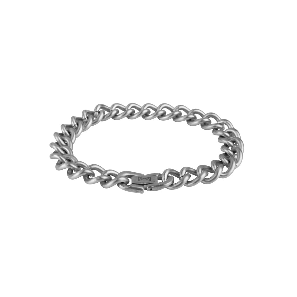 Zilveren gourmette armband van inox met een glanzende afwerking en stevige schakels.
