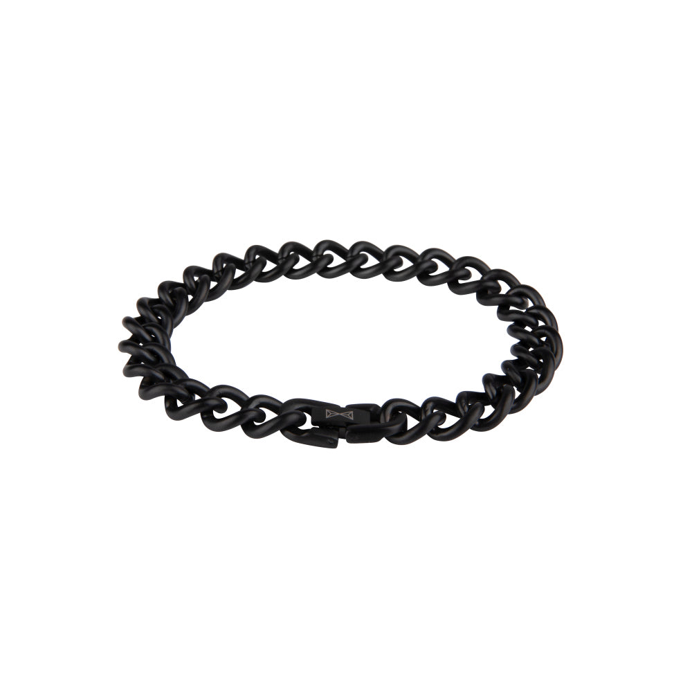 Zwarte gourmette armband van satijn afgewerkt met een schakelsysteem.