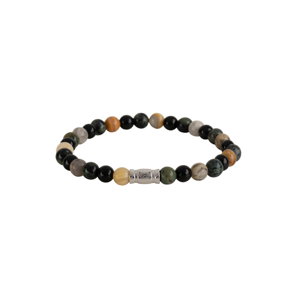 Kralenarmband van 6 mm met een mix van natuurlijke stenen in verschillende kleuren en een metalen tussenstuk.