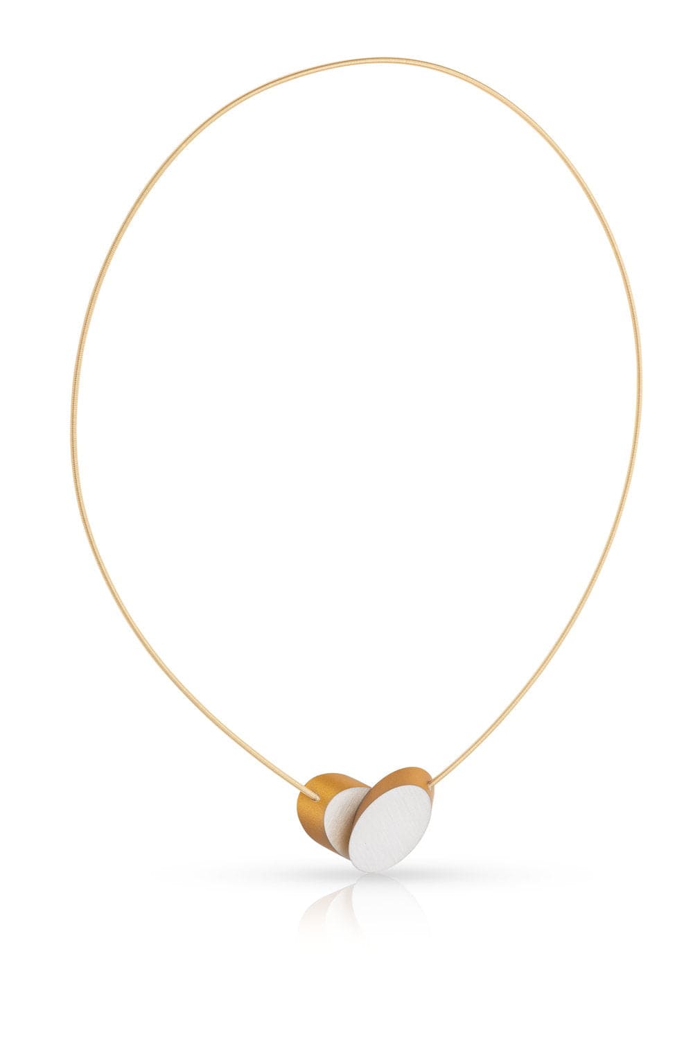 Goudkleurig collier met twee ovaalvormige schijven, één wit en één goudkleurig, op een fijne ketting.