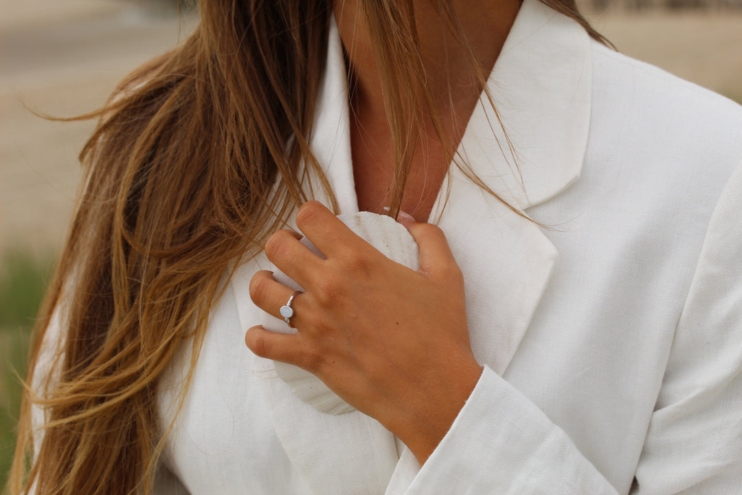 Elisha | Ash Ring Gold