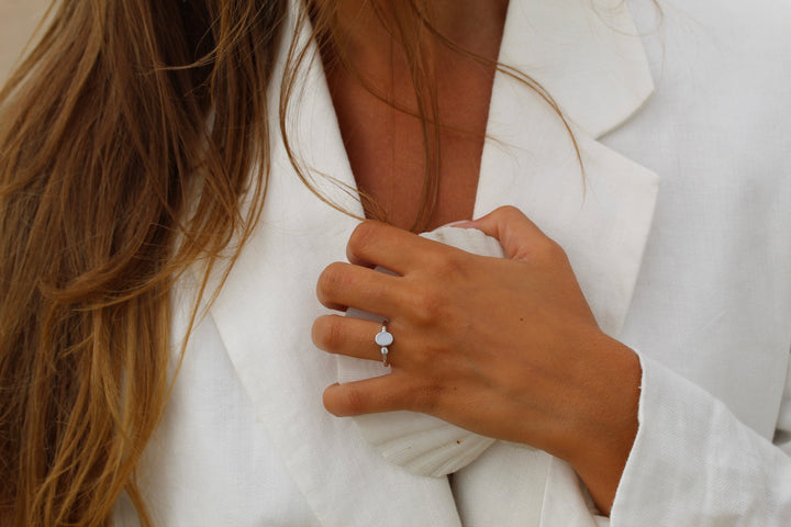 Elisha | Ash Ring Gold