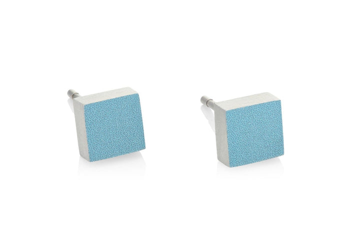 Ear stud Small square Blue O37B