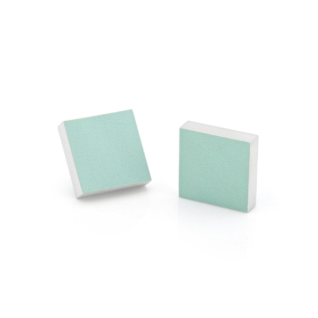 Square ear stud O54GR