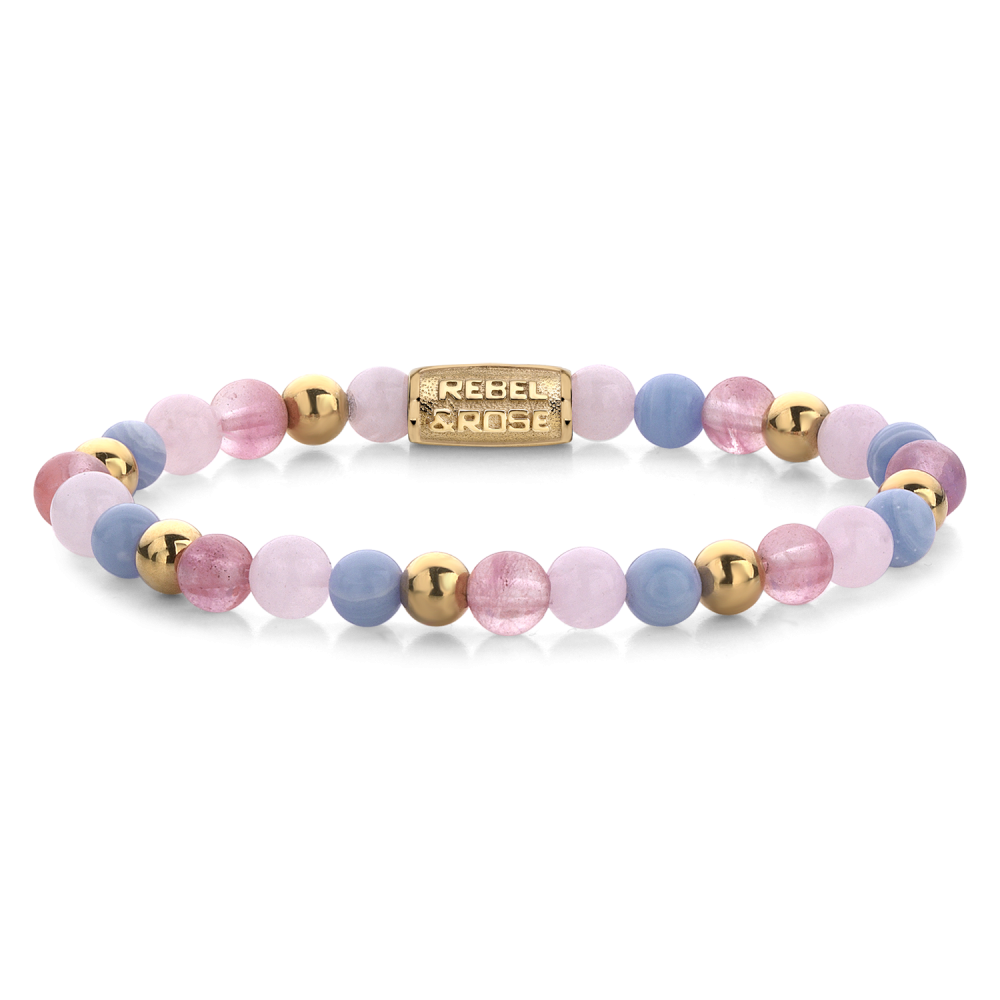 Kralenarmband voor dames met 6 mm roze, blauwe en gouden kralen, afgewerkt met een gouden sluiting.