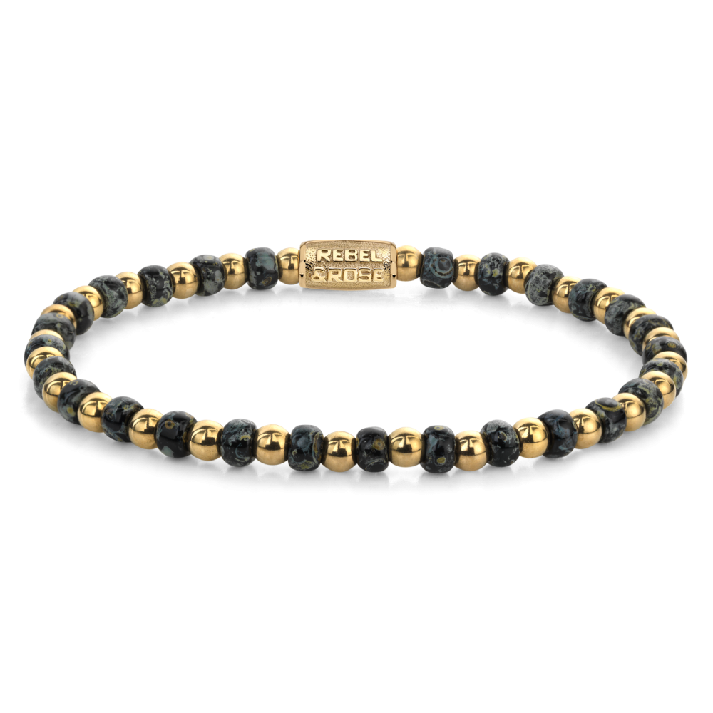 Kralenarmband voor dames met zwarte glazen rocailles en gouden metalen kralen van 4 mm.