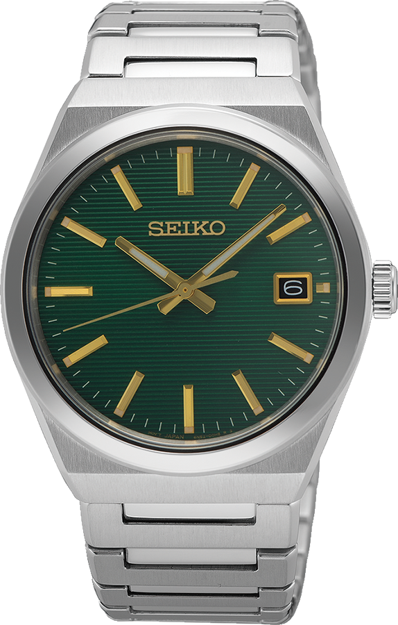 Zilveren horloge met groene wijzerplaat, gouden indexen en datumaanduiding, staalband.