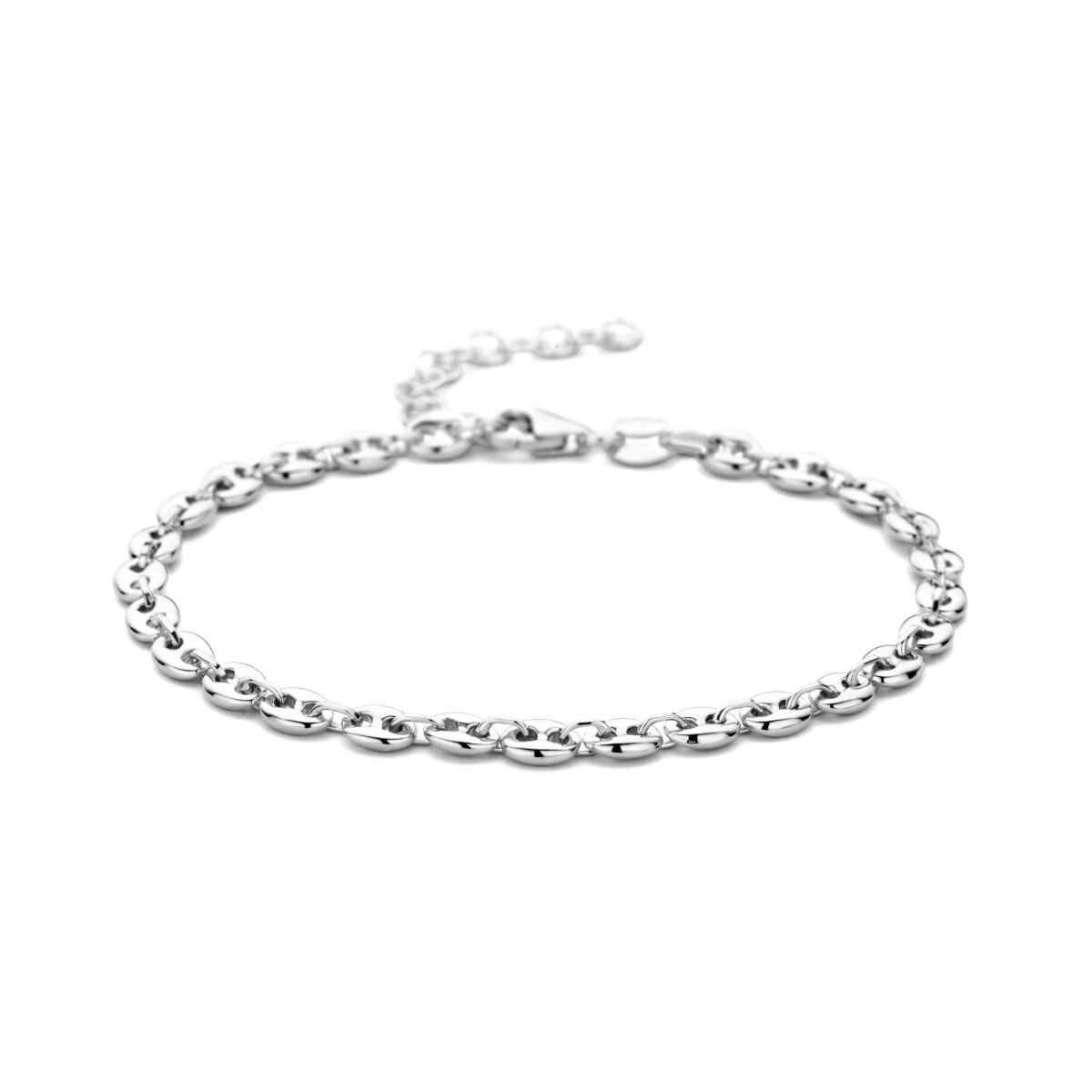 Zilveren gerhodineerde armband met koffieboon schakels van 3,7 mm, verstelbaar van 16 tot 19 cm.