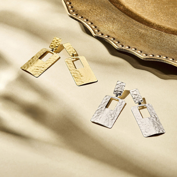 oorhangers rechthoek gehamerd zilver gerhodineerd