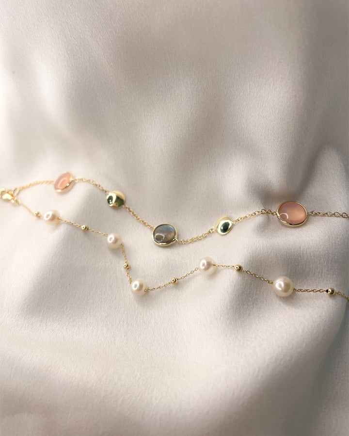 Geelgouden Armband met Labradoriet en Rozenkwarts – 14 Karaat, 19 cm