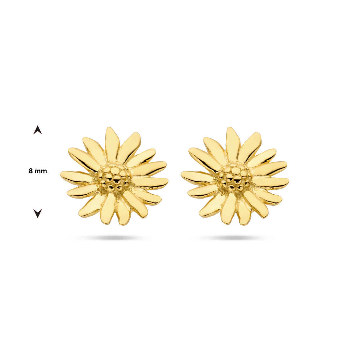 Van der Kooij Collectie oorknoppen madeliefje 1 micron zilver verguld (geel), kleine goudkleurige oorbellen van 8 mm in diameter, afgebeeld op een witte achtergrond. Perfect voor dames sieradencollecties.